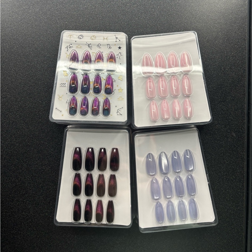 Opi Fake/press on nails - Picture 2 of 3